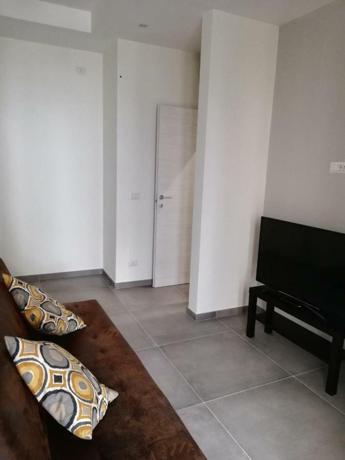 Apartamento Dimora San Ferdinando 2 Bari Exterior foto